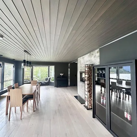 Idyllic With Spectacular View Villa